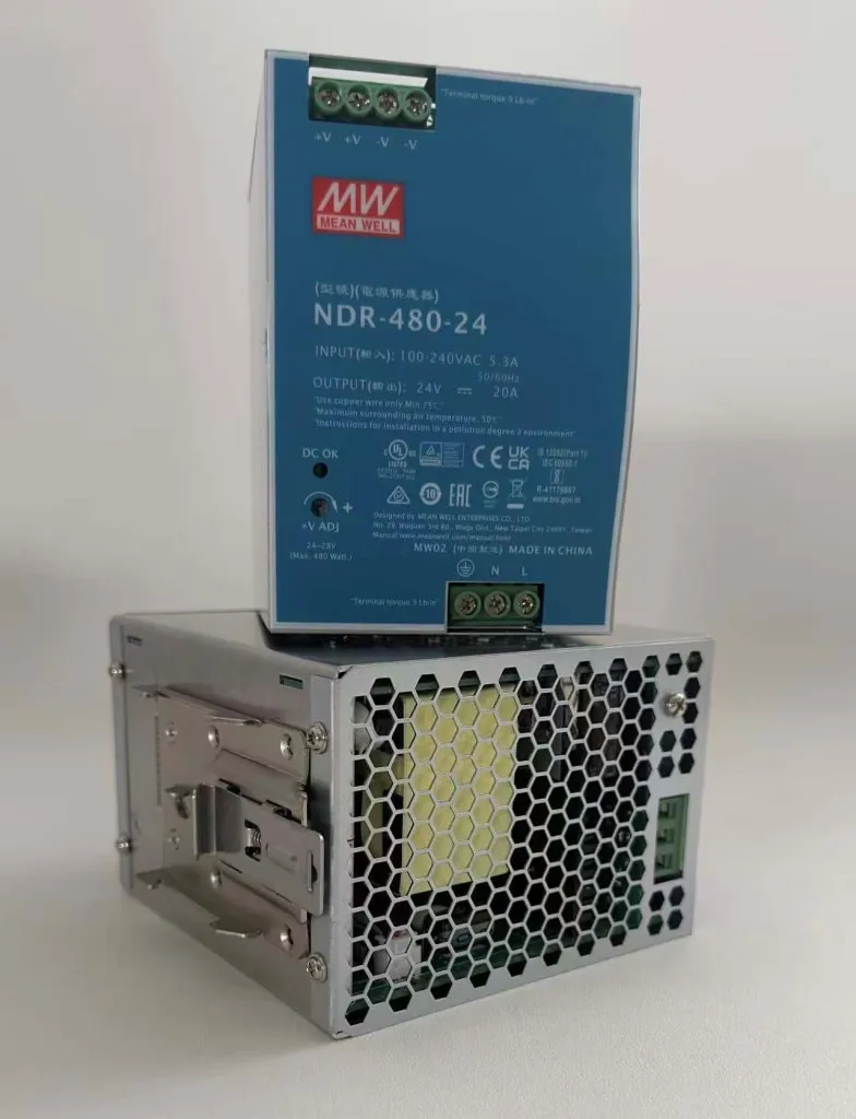 ernitec-hutschienennetzteil-24v-dc-industrie-din-schiene image 1