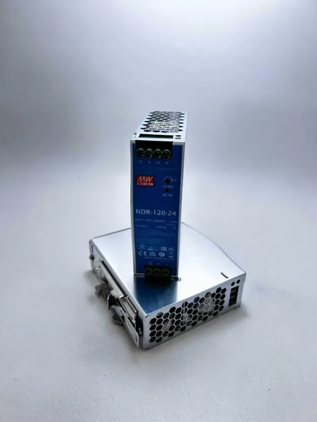 ernitec-pwr-hutschienen-netzteil-24v-din-rail-industrie image 1