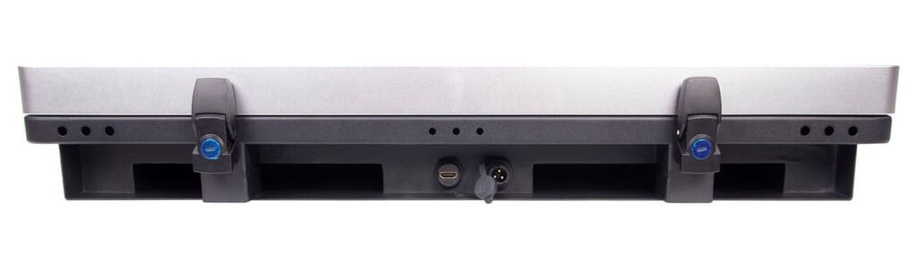 ernitec-monitors-32-full-hd-monitor-3000-nits-querformat-24-7 image 6
